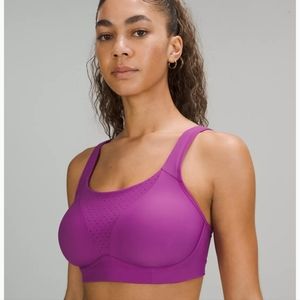 Lululemon run time bra